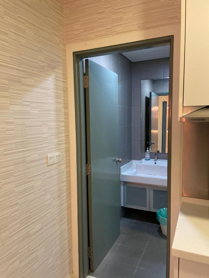 Summer Suites Klcc 1Bedroom With Twin Queen Bed Apartment Kuala Lumpur Dış mekan fotoğraf